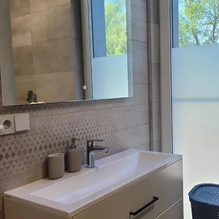 Apartamentai Keturi Vejai Monciskese *